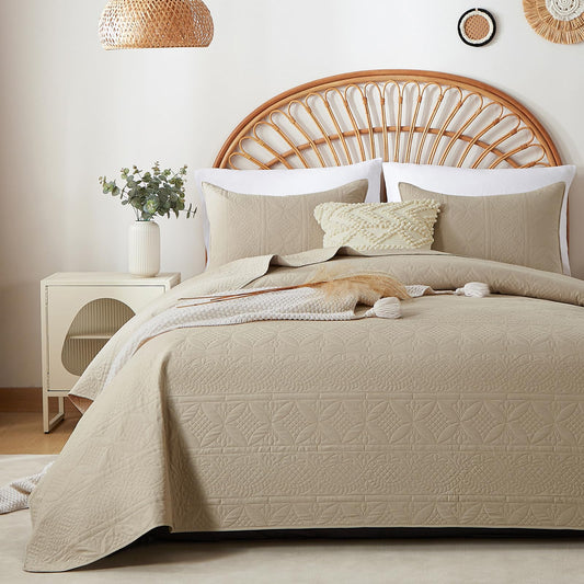 Kakki Bohemian King Quilt Set Beige