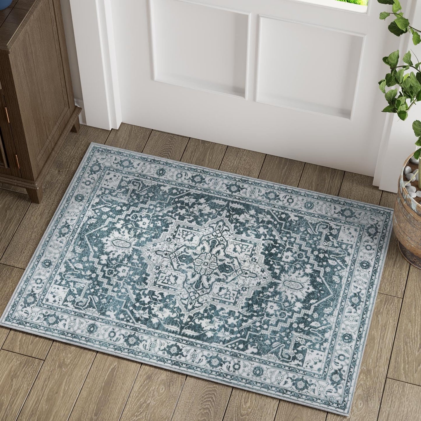 jinchan Washable Area Rug 2x3 Indoor Entryway Faux Wool Low Pile Vintage Rug Teal Blue Floral Print Rug Ultra-Thin Non Slip Distressed Boho Carpet Accent Rug Bathroom Kitchen Bedroom